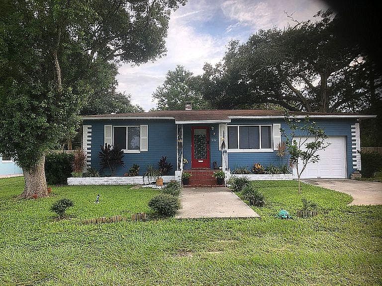 1st image of 652 Cordova Ave