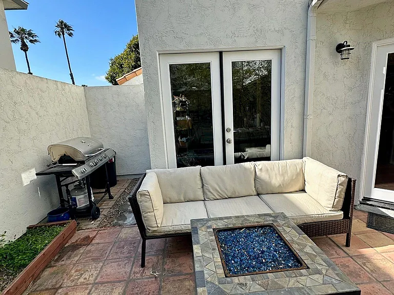 1445 Grand Ave #A — Photo 36