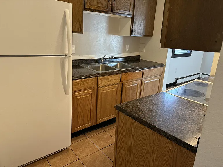 1230 Winona Ct #7 — Photo 7