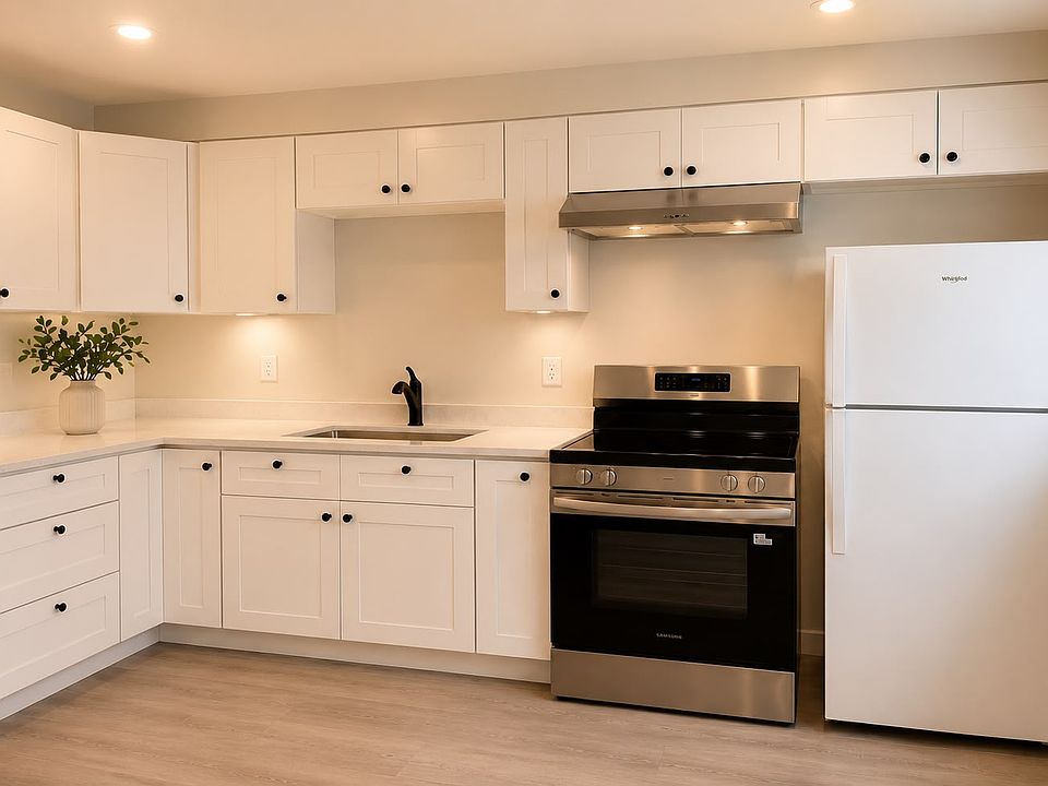 1st image of 54 Jay St