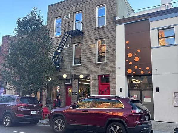 546 50th Ave, Long Island City, NY 11101