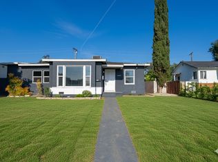 14947 Chatsworth St, Mission Hills, CA 91345