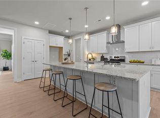 1920 Lancing Crest Ln, Chesapeake, VA 23323