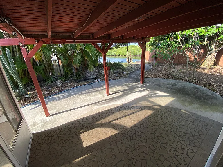 1996 Arvis Cir E — Photo 33