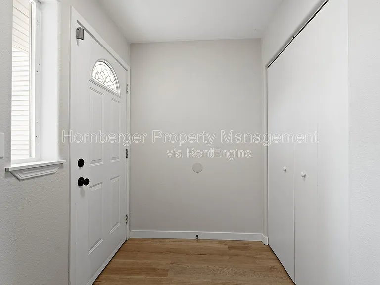 1605 E Hartson Ave #2 — Photo 7