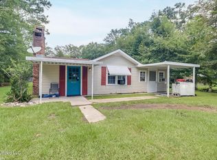 4229 Rabby St, Moss Point, MS 39563