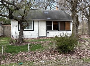 12213 Mantor St, Conneaut Lake, PA 16316