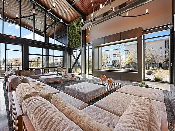 5th image of 10526 Coupland Way