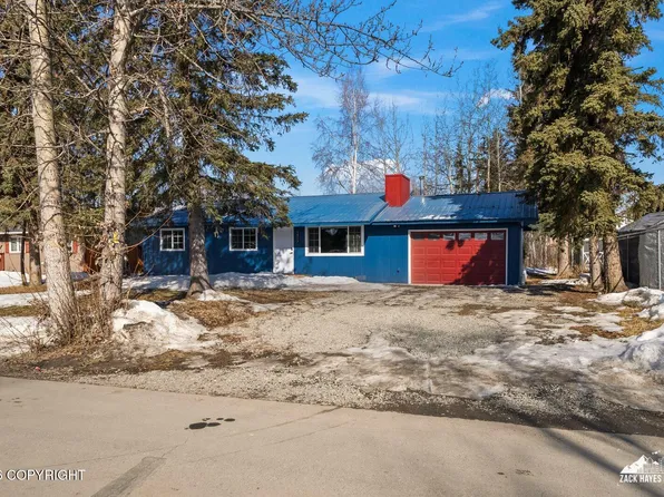 16717 Eleonora St, Eagle River, AK 99577