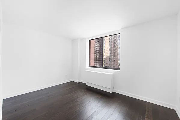 77 West 24th Street #16F