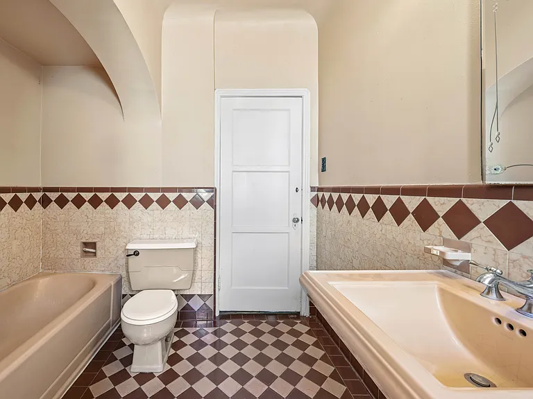 166 N Arnaz Dr #166.5 — Photo 16