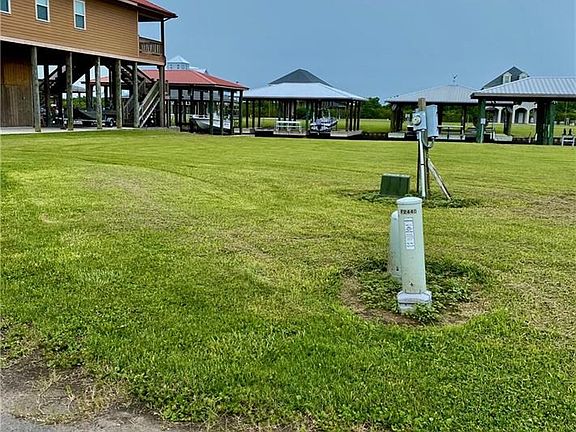 3rd image of 2440 Fort Beauregard Blvd