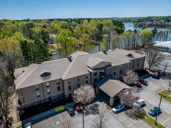 930 Lake Oconee Pkwy, Eatonton, GA 31024