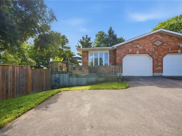11 Dundas St W, Brant, ON N3L 1E8