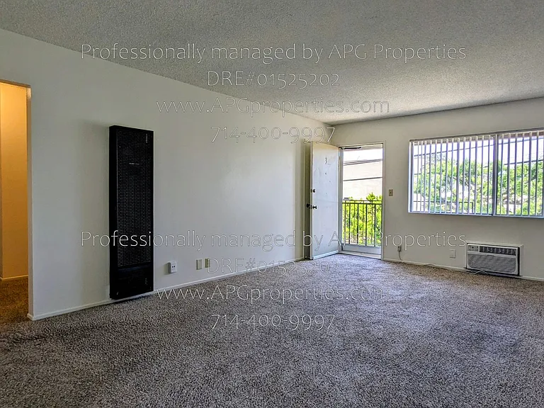 1810 W Greenleaf Ave #3 — Photo 6