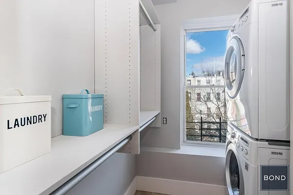 Sold by Bond New York | media 14