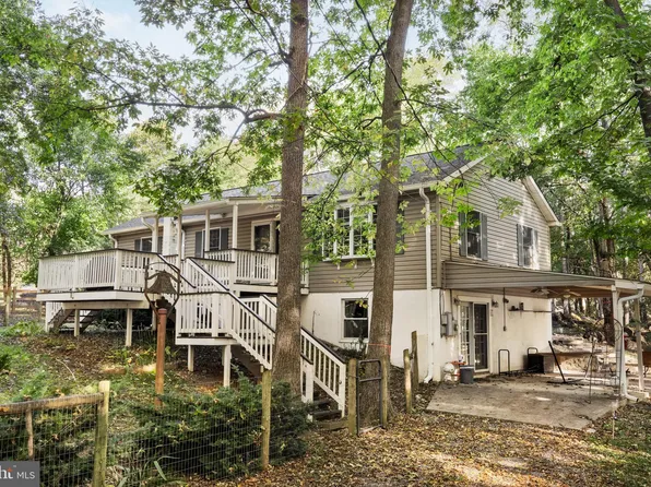 238 Old Shenandoah Trl, Harpers Ferry, WV 25425