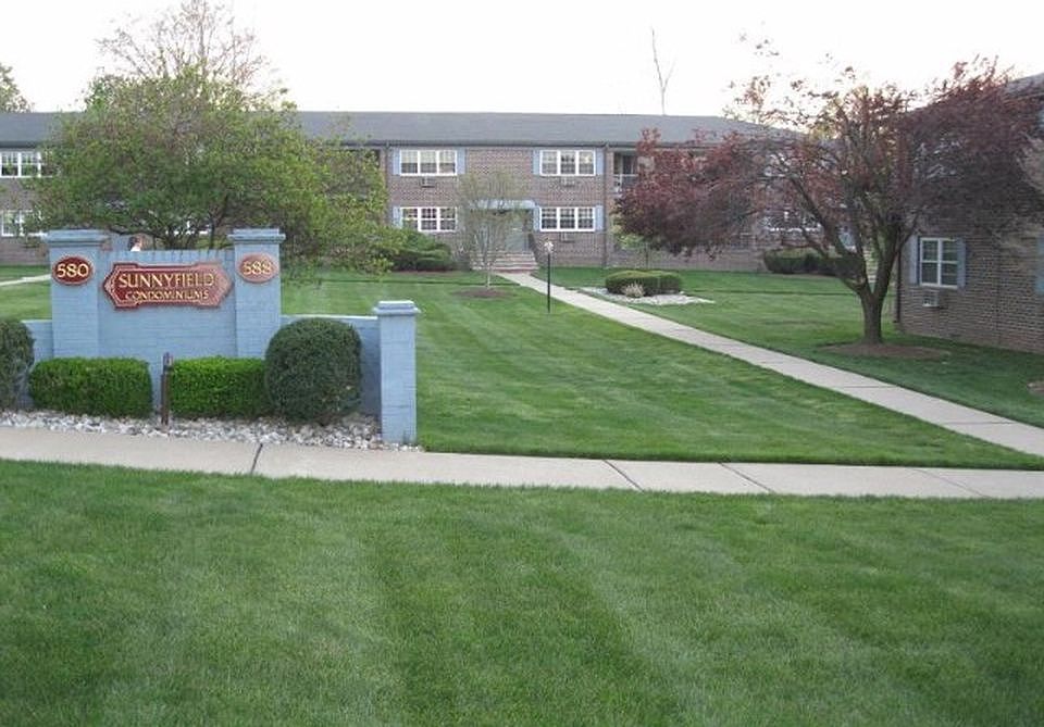 1st image of 580 Bloomfield Ave APT 7A