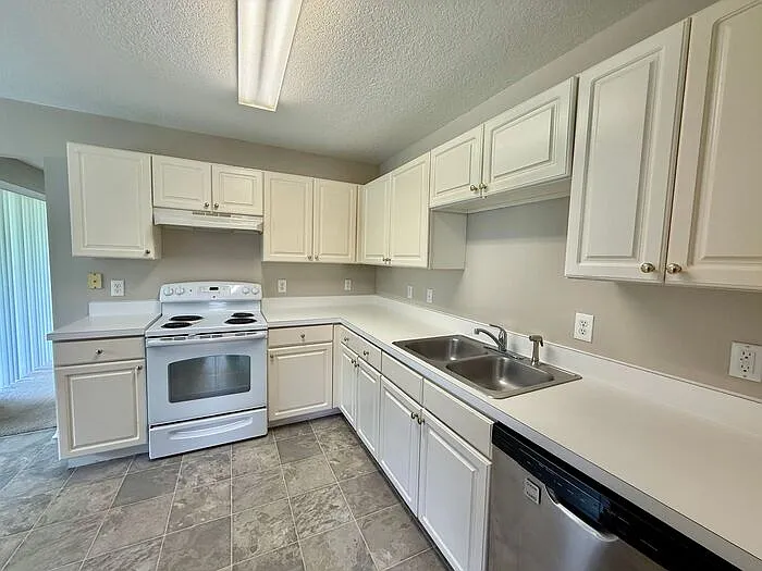 2421 Abalone Blvd — Photo 10