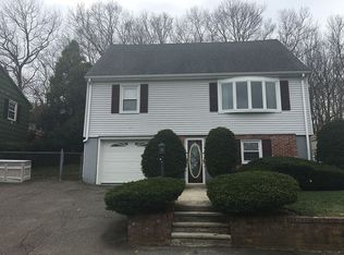 11 Louis Rd, Peabody, MA 01960