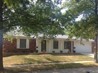 5707 Hidden Stone Dr, Saint Louis, MO