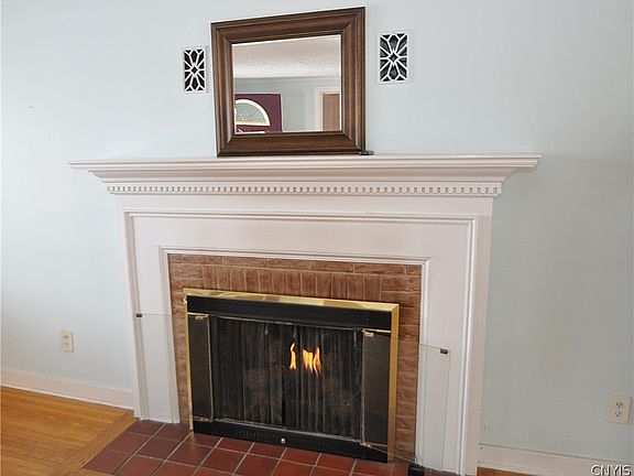 5th image of 606 Roxford Rd S