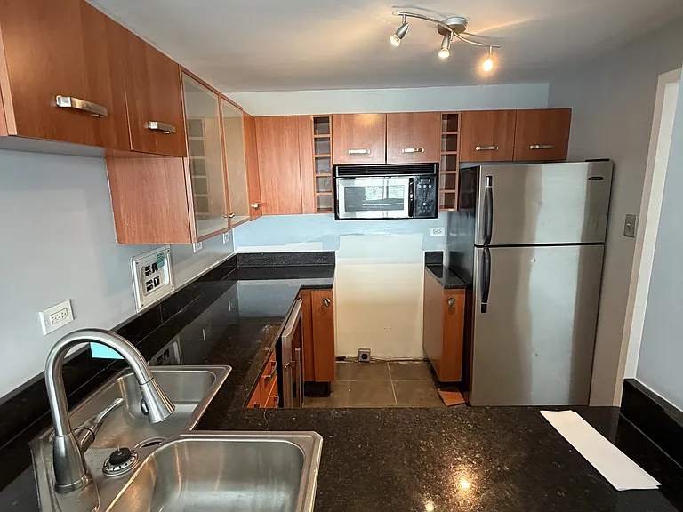 7337 S South Shore Dr #1 — Photo 1