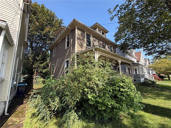 3rd image of 13 Montclair Ave