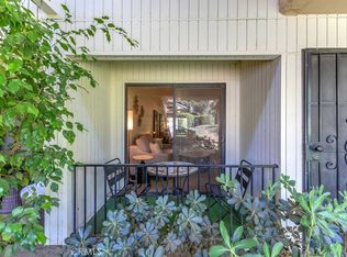 2800 N Los Felices Cir E #107, Palm Springs, CA 92262