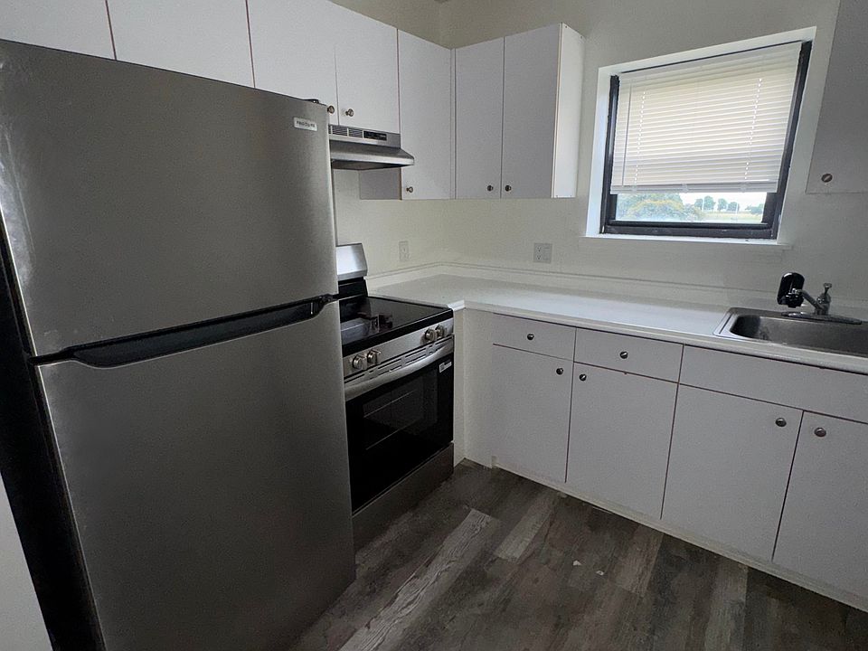 1st image of 832 Atlantic St #1
