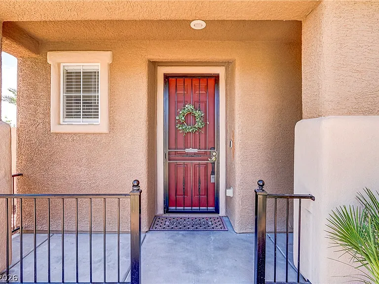 11223 Tribiani Ave — Photo 51