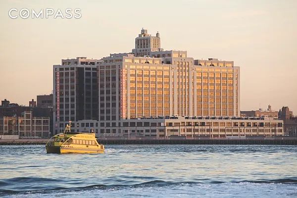 Sold by Compass | media 6
