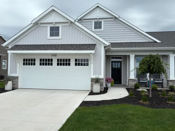 3740 Leenheer Dr, Grandville, MI 49418
