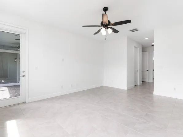 848 Sterling Pine Place, Loxahatchee, FL 33470