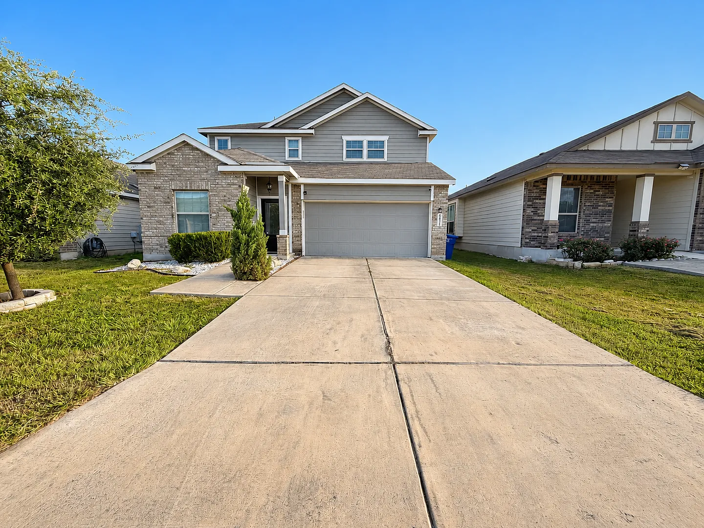 Welcome to This 5BR/ 2.5 BA w/ GameRoom Move-in Ready Home ~ Conveniently Located to RAFB/Ft Sam! — Photo 1