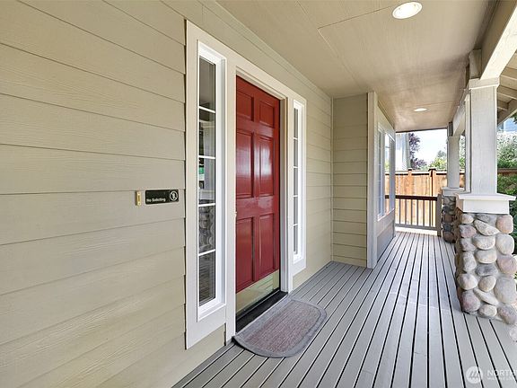 2nd image of 28307 143rd Avenue SE