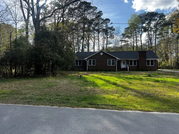 108 Pulley Rd, Havelock, NC 28532