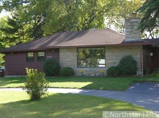 8601 W River Rd, Brooklyn Park, MN 55444