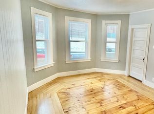 9 Dupont St #2L, Worcester, MA 01604