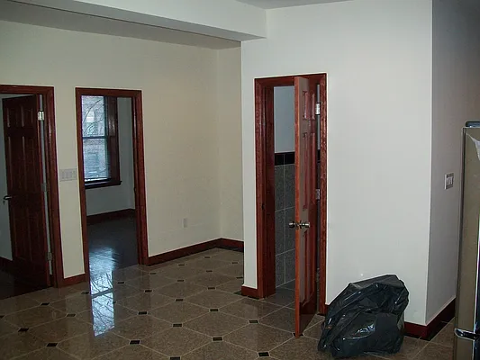 Rented by BuySell Real Estate Inc | media 2