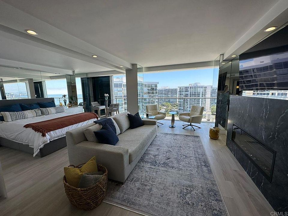 1st image of 1780 Avenida Del Mundo Unit 305