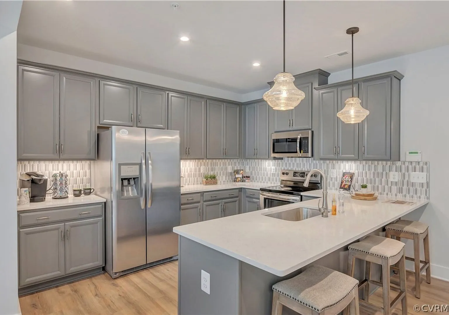 Move in Ready by 10/05 — Photo 1