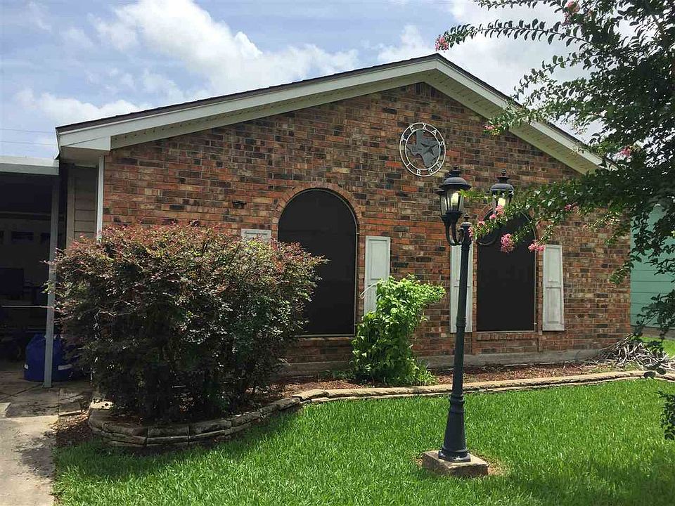 1st image of 1411 Navasota Ave