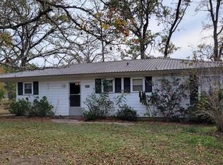 8753 County Road 1200, Athens, TX 75751