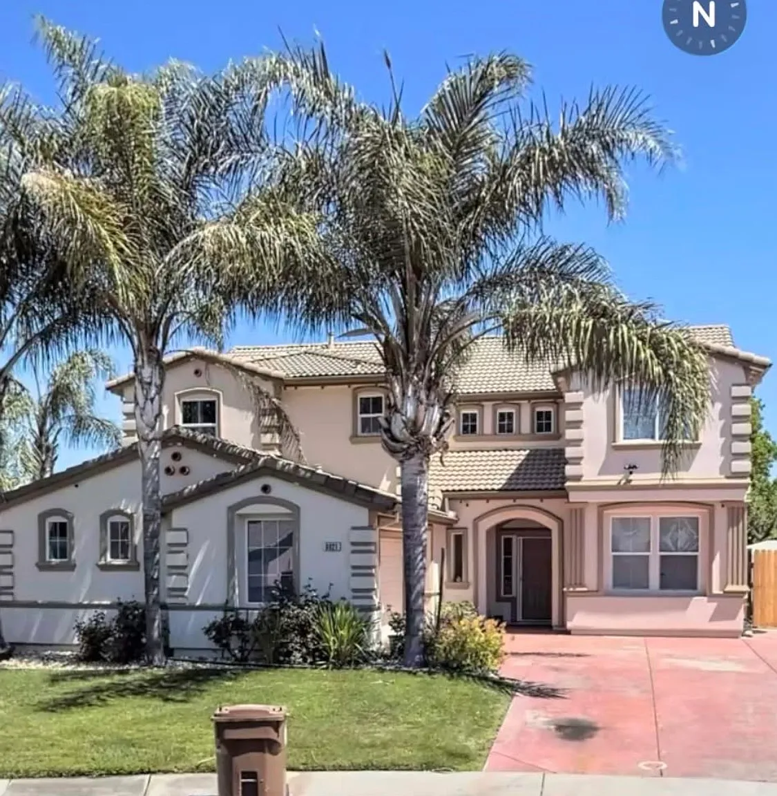 5 bed, 2.5 bath, 3005 sqft, $4,000 — Photo 1