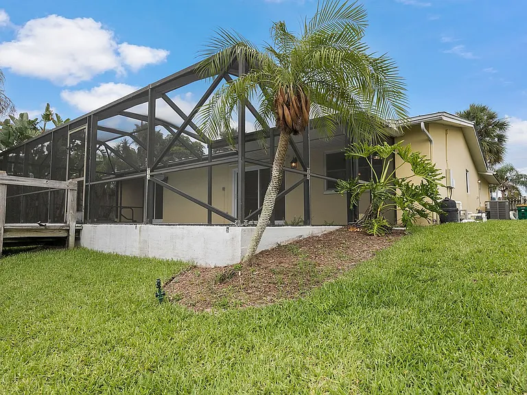 403 Bridgetown Ct — Photo 39