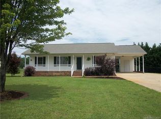 3210 Dallas Cherryville Hwy, Dallas, NC 28034