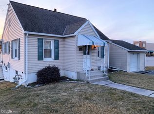 1141 Baltimore St, Hanover, PA 17331