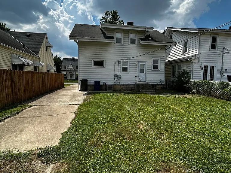 188 S Westgate Ave — Photo 20