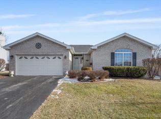 625 Superior Dr, Romeoville, IL 60446